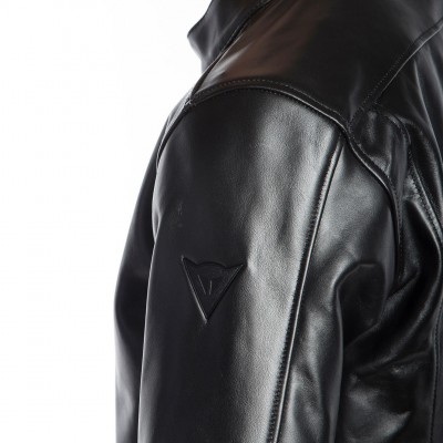 Мотокуртка кожаная Dainese Nera72