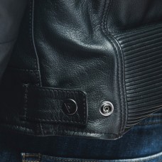 Мотокуртка кожаная Dainese Zaurax Мотокуртка кожаная Dainese Zaurax