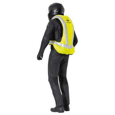 Held Air Vest