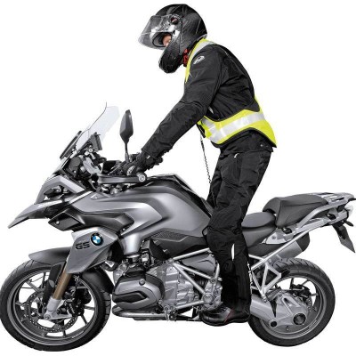 Held Air Vest