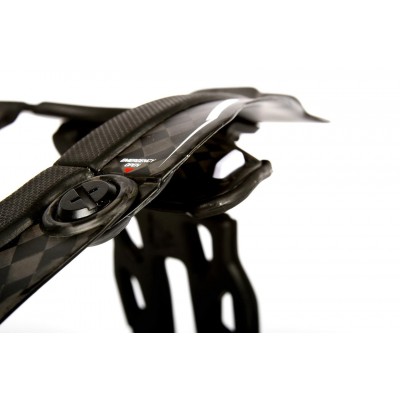 Leatt Neck Brace GPX 6.5 Carbon защита шеи